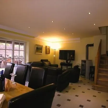 Bel Air In Mit Grill Und Sauna بيت للعطل